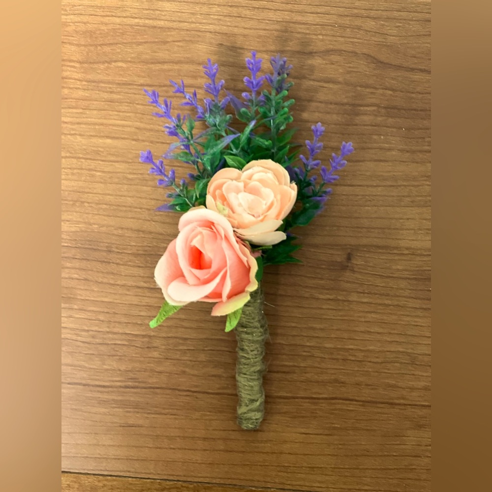 Boutonniere for Spring event, wedding, quinceañera, prom, etc. Green/Purple